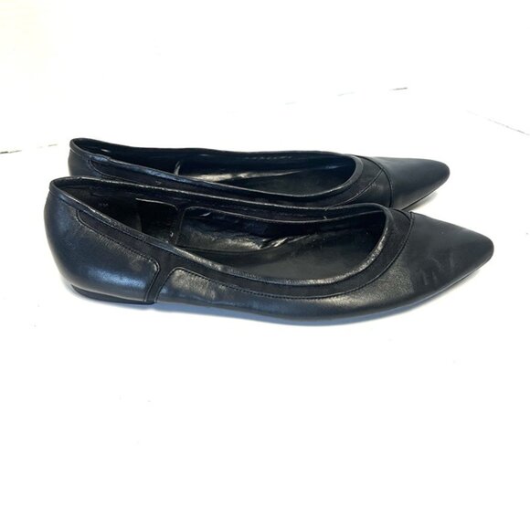 Nine West Black Leather Ballet Flats sz 8 Pointed Toes Mesh Insert Minimalist - Picture 1 of 10
